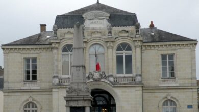 La mairie dAncenis est fermée au public