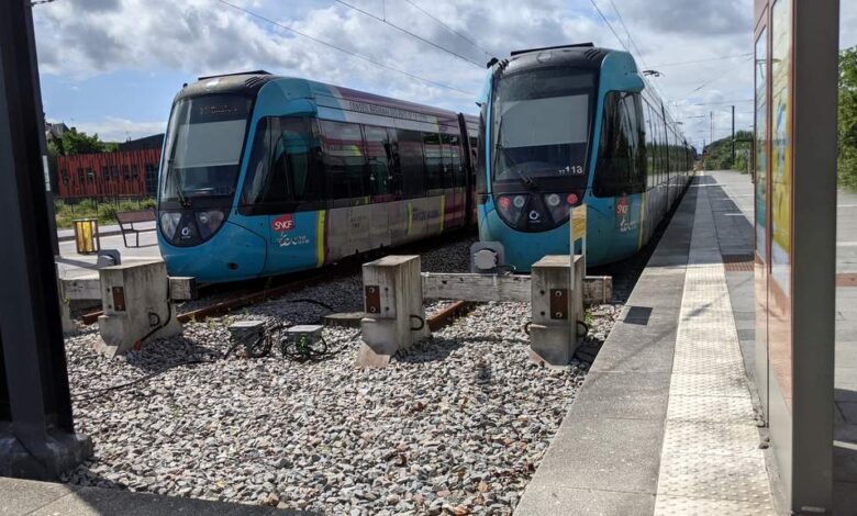 Ter Chateaubriant train tram