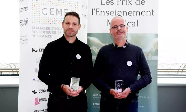 laurent-chauvet-recoit-le-prix-de-lenseignement-musical