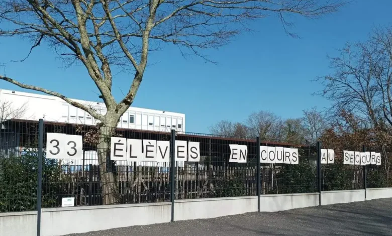 Le collège public Auguste Mailloux du Loroux-Bottereau en difficulté