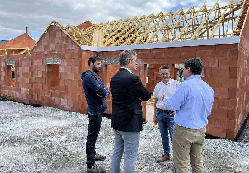 Yannick Jadot apporte son soutien à Jean-Claude Raux