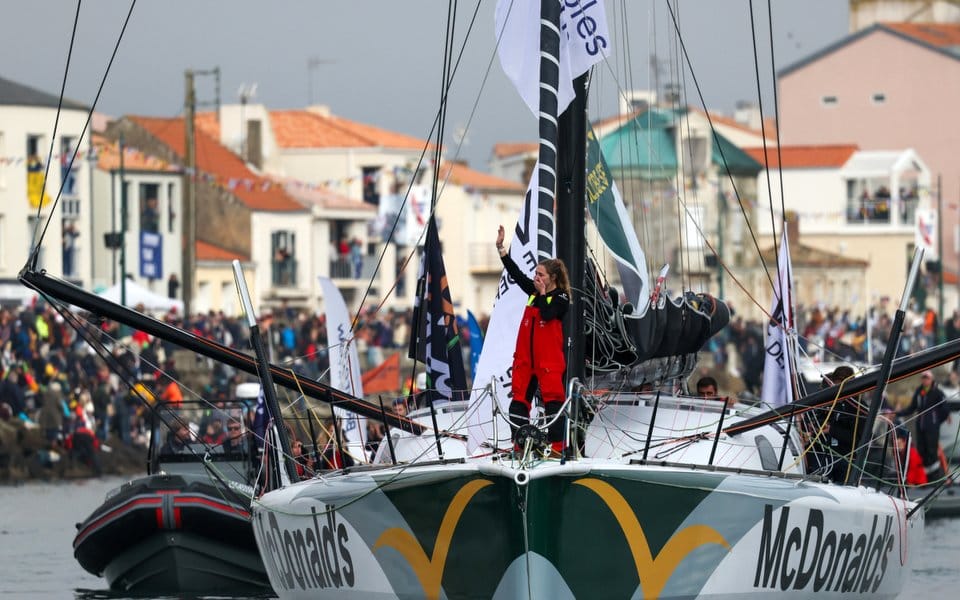 Vendée Globe 2024 un départ sous un vent clément